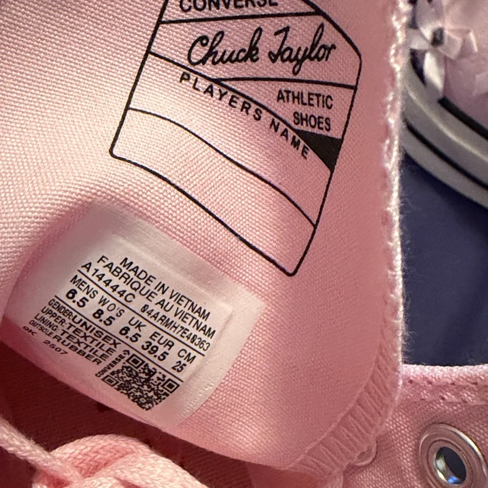 Chuck 70 Bows & Studs High-Top Sneakers ✨New✨ - Picture 3 of 7